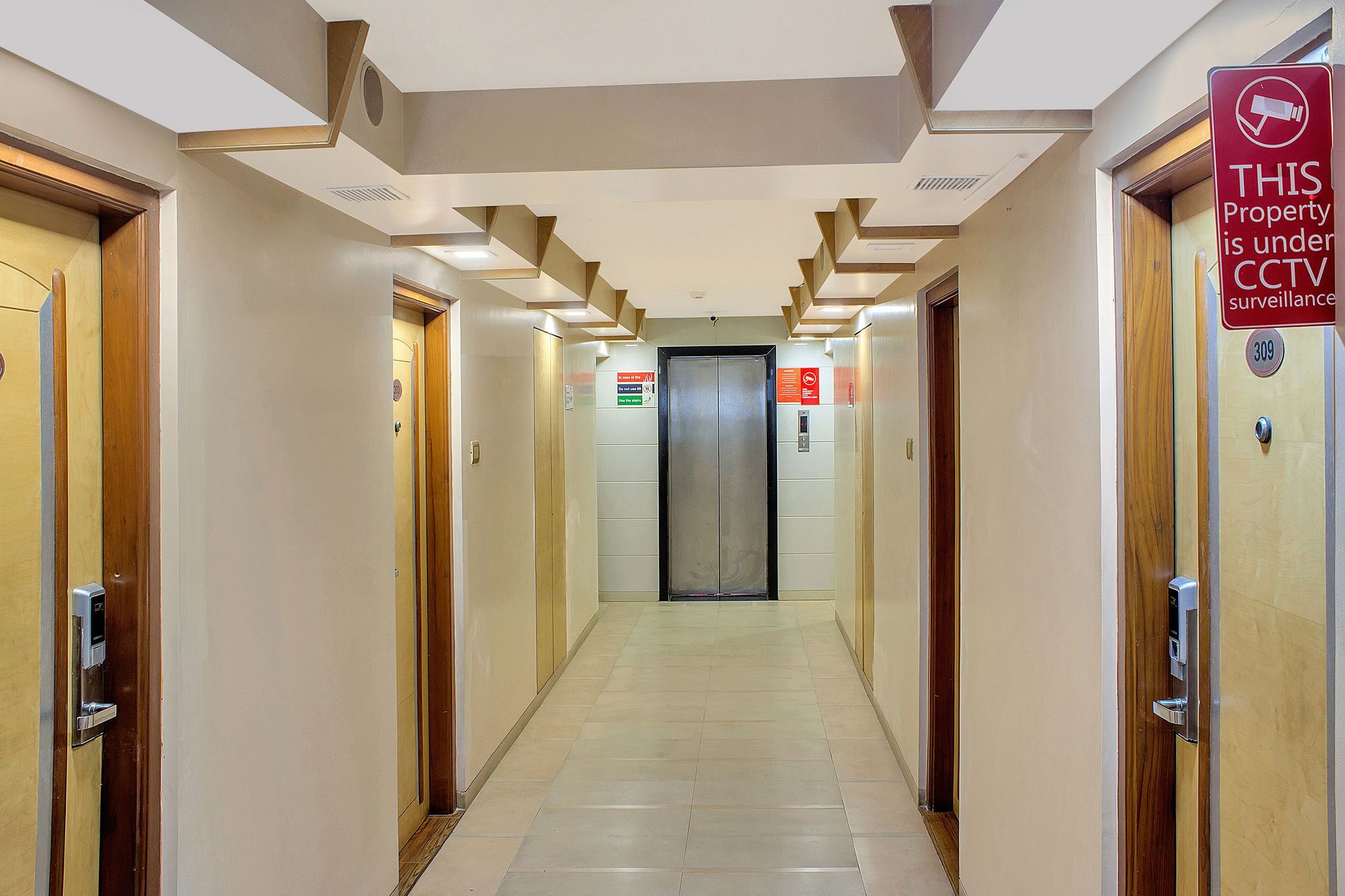 Oyo 11089 Hotel Deccan 8 Pune Exterior photo